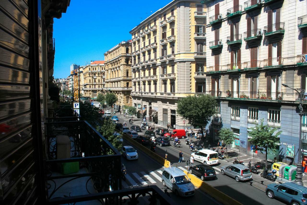 Bianchi Mediterranei B&B Naples Exterior photo