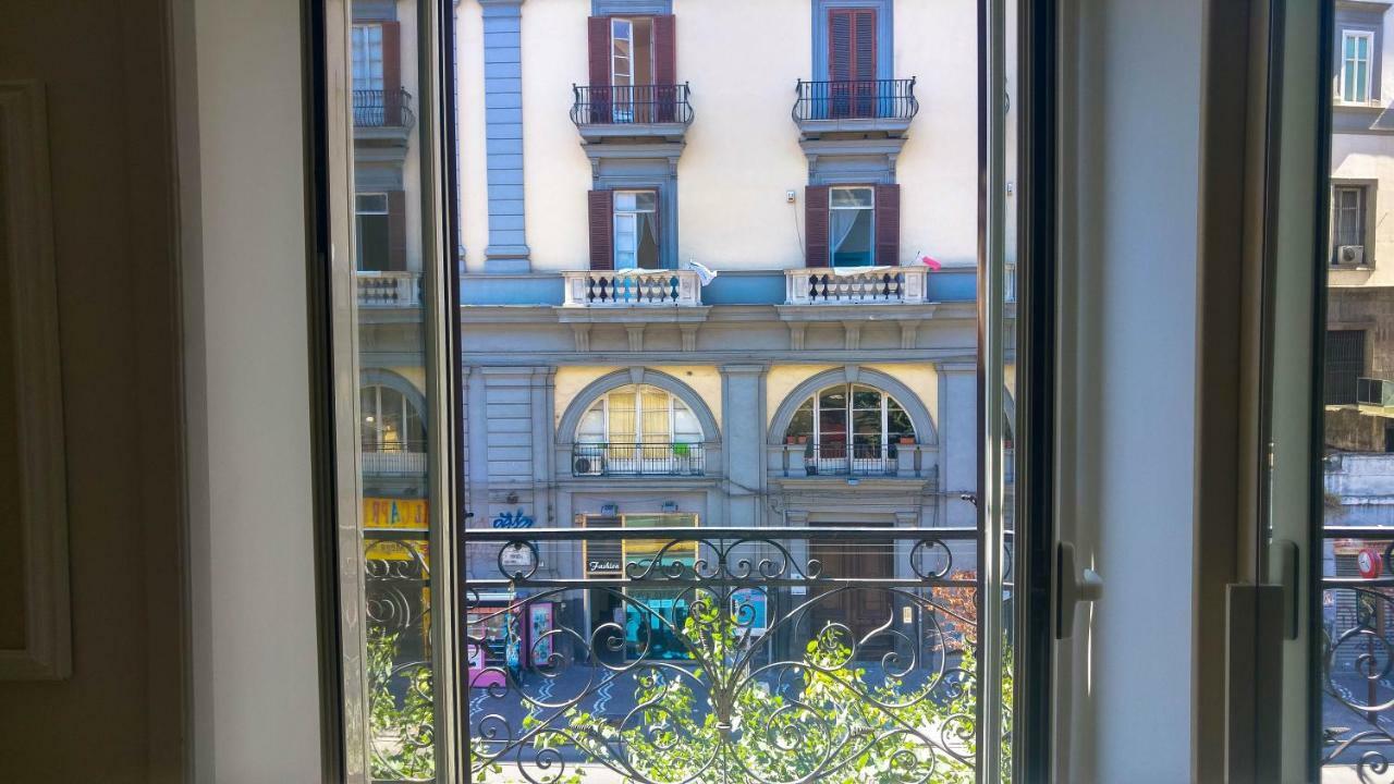 Bianchi Mediterranei B&B Naples Exterior photo
