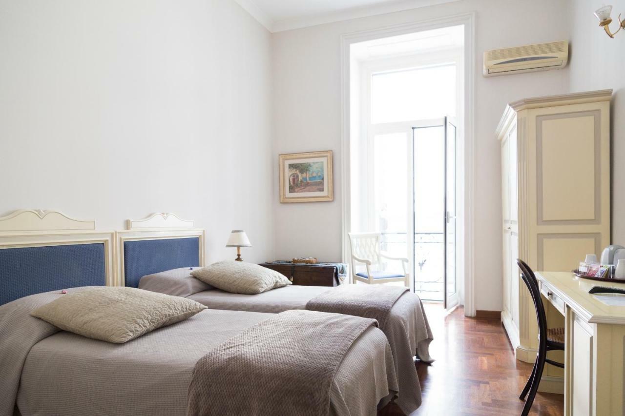 Bianchi Mediterranei B&B Naples Exterior photo